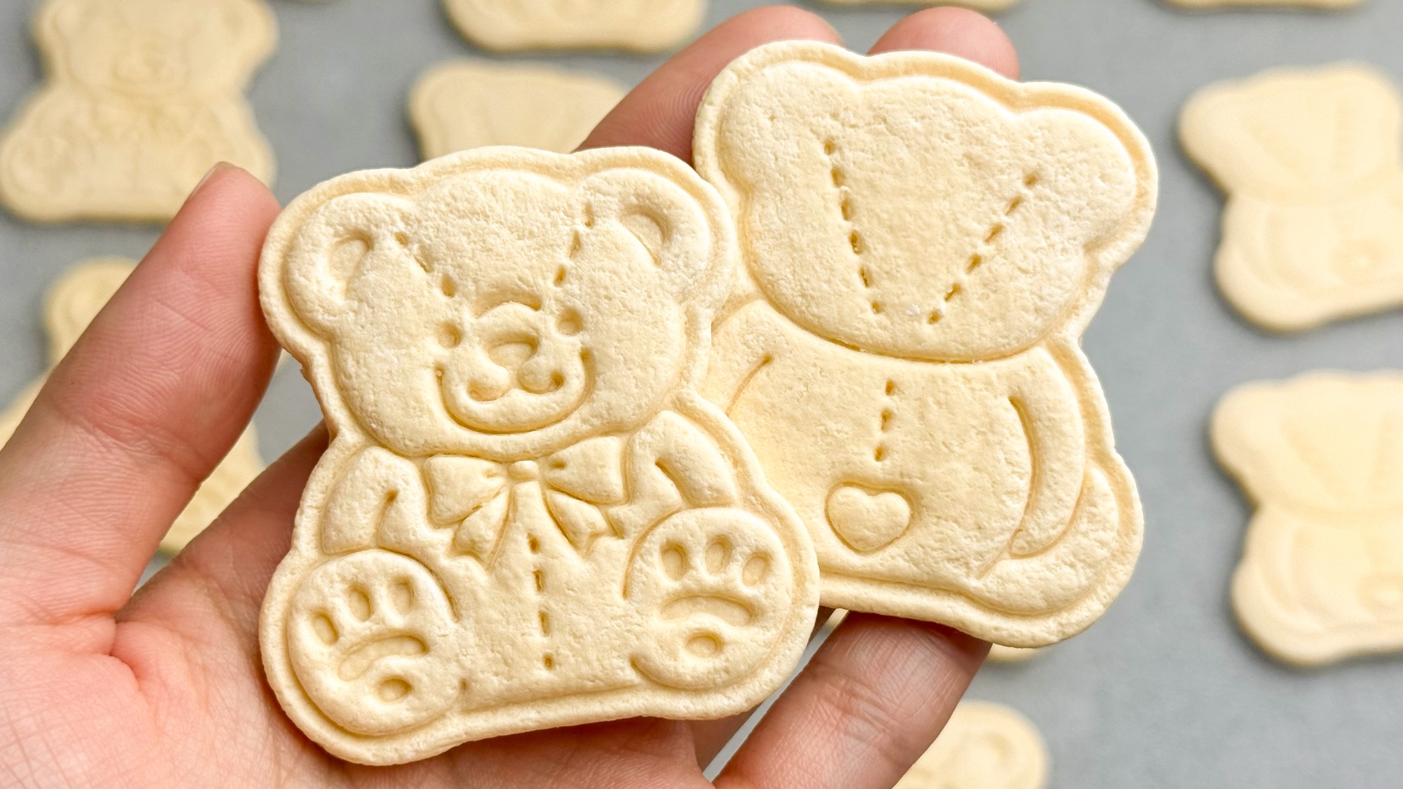 クッキー型取り完了！いよいよ粘土での制作へ