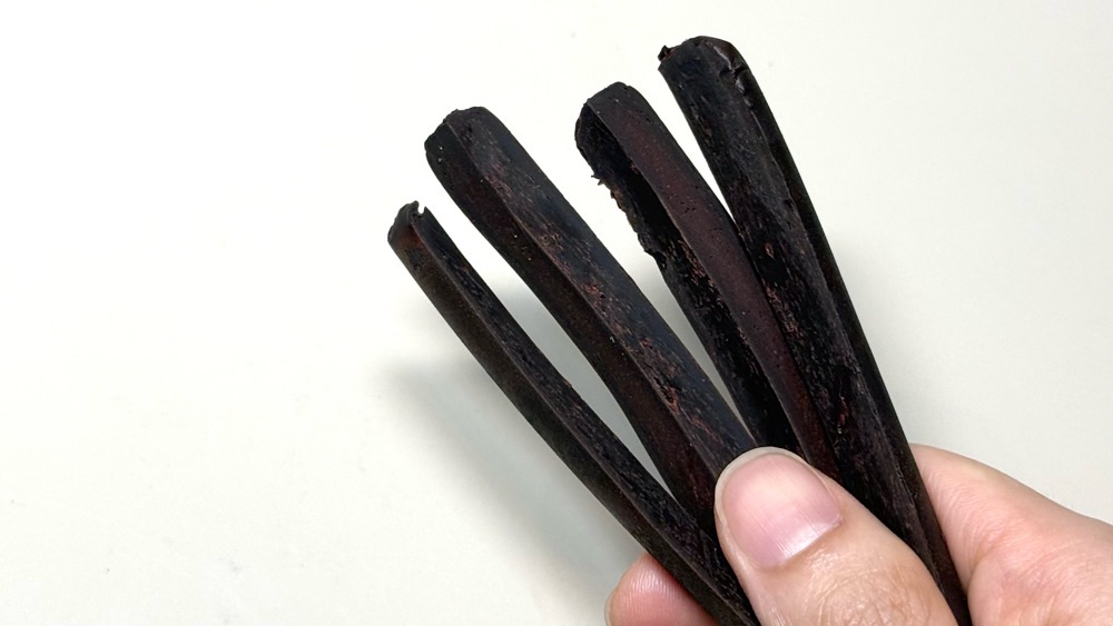 カット後の樹脂粘土グレイス